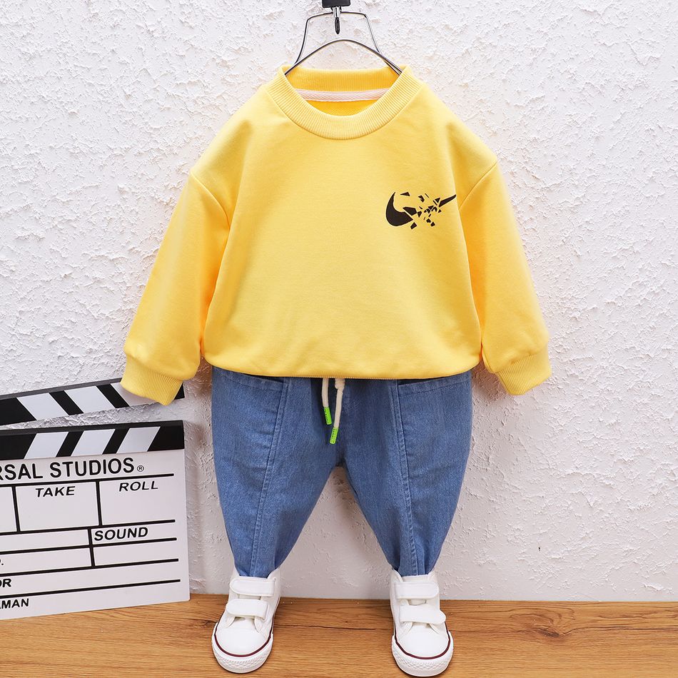 2pcs Print Long-sleeve Yellow or Black or Purple Pullover and Jeans Toddler Set Yellow