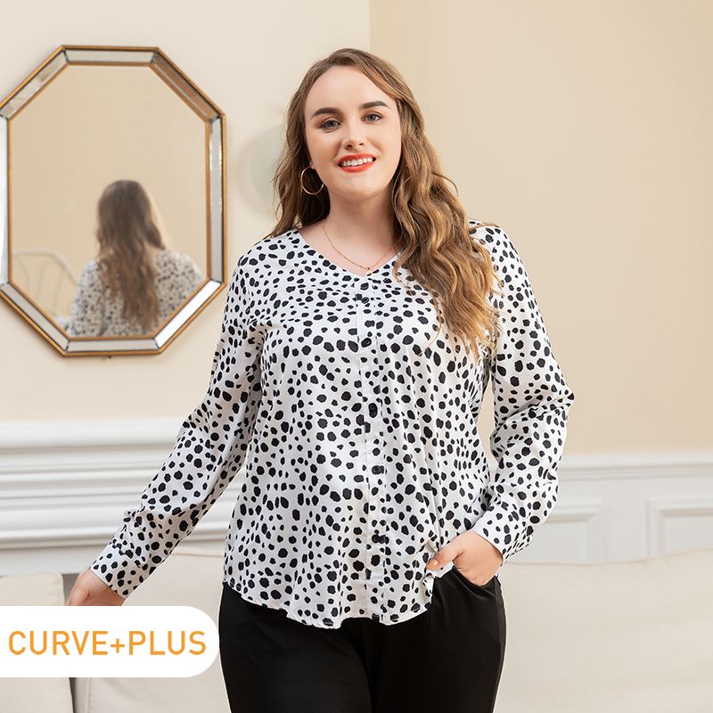 Women Plus Size Elegant V Neck Allover Print Long-sleeve Blouse White