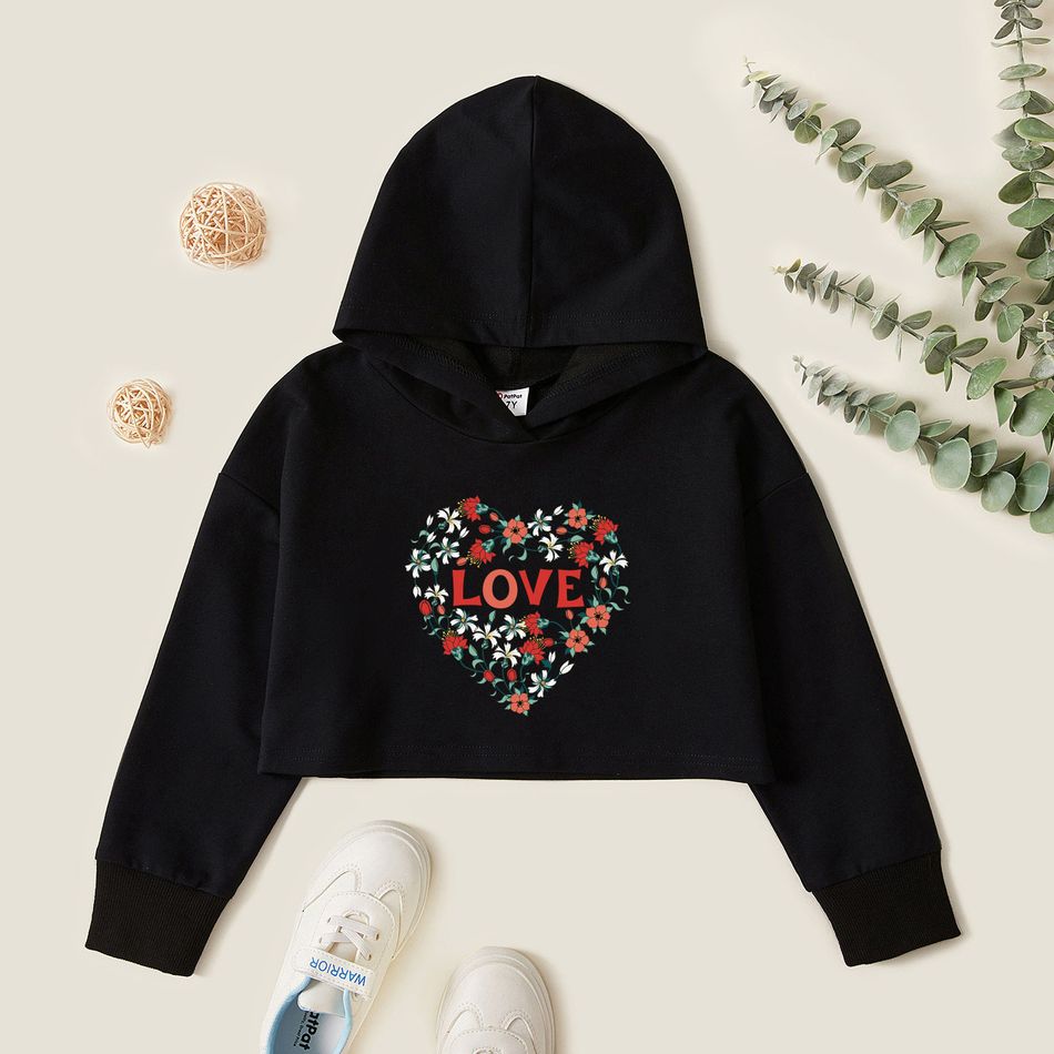 Kid Girl Graphic Heart-shaped and  Floral and Letter Print Long-sleeve Hooded Pullover Black