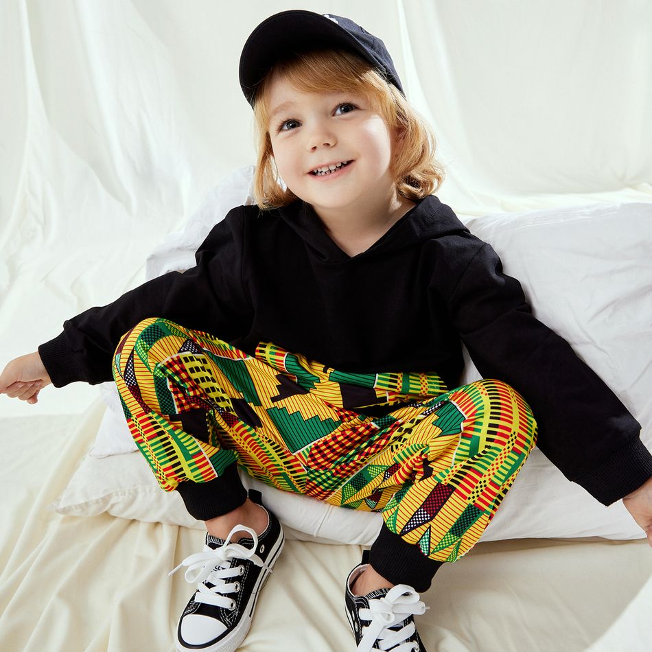2-piece Toddler Girl/Boy Geo Plaid Pattern Pocket Design Hoodie and Pants Set Black big image 7