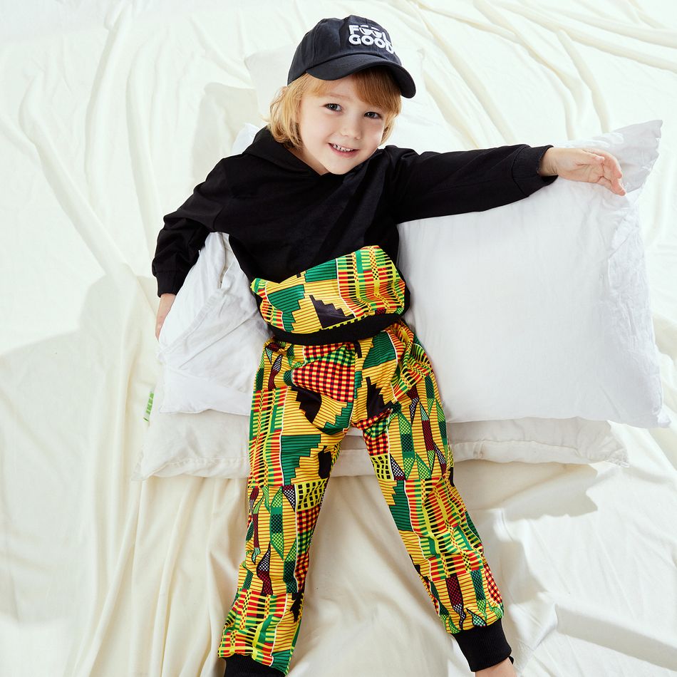 2-piece Toddler Girl/Boy Geo Plaid Pattern Pocket Design Hoodie and Pants Set Black big image 8