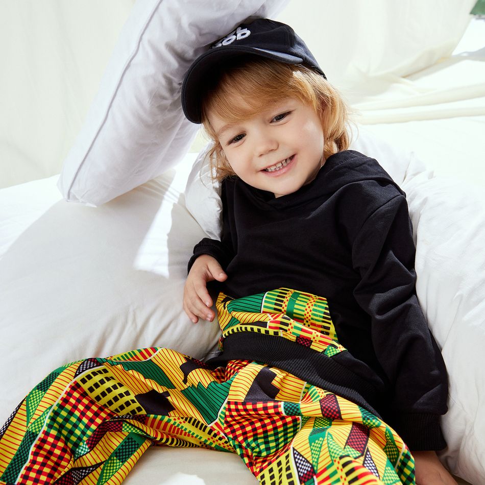 2-piece Toddler Girl/Boy Geo Plaid Pattern Pocket Design Hoodie and Pants Set Black big image 9