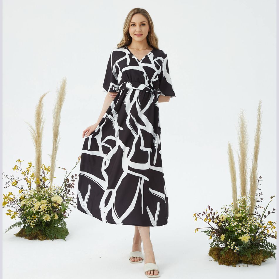 Nursing Geometric Pattern Short-sleeve Wrap Belted Dress Black big image 4
