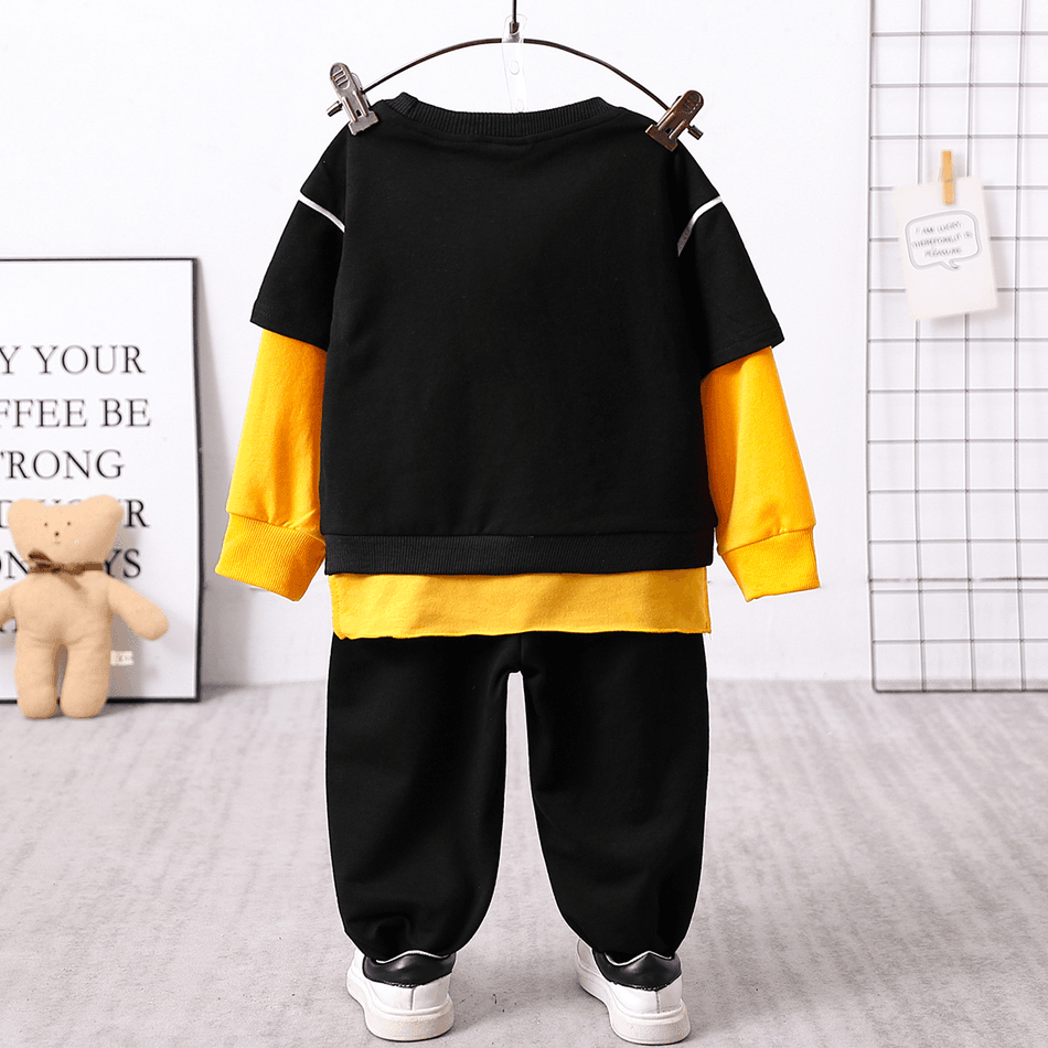 2pcs Kid Boy Faux-two Letter Print Sweatshirt and Elasticized Pants Set Black