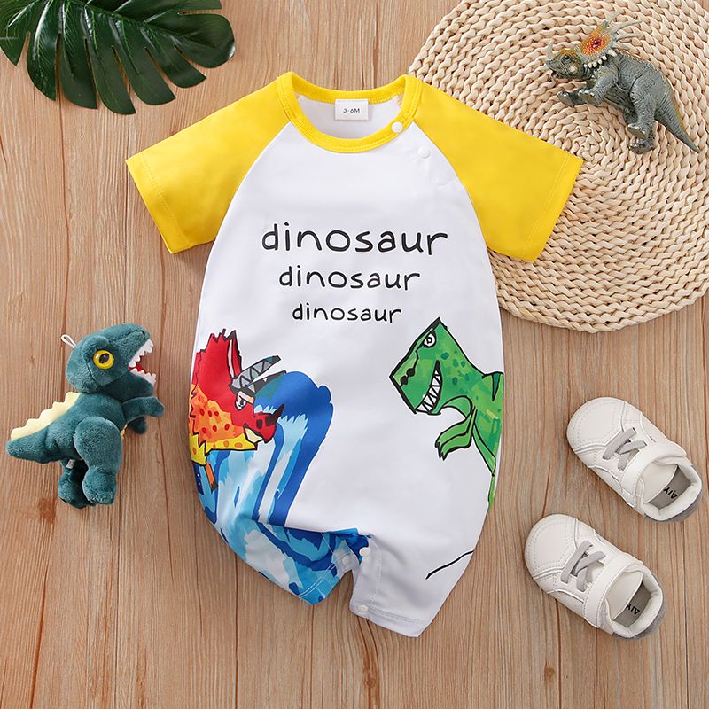 Baby Boy/Girl Cartoon Dinosaur & Letter Print Raglan-sleeve Romper Yellow