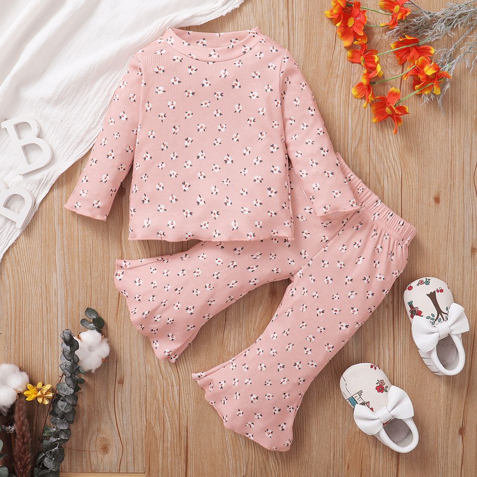 2pcs Baby Girl All Over Floral Print Long-sleeve Ribbed Top and Bell Bottom Pants Set Light Pink
