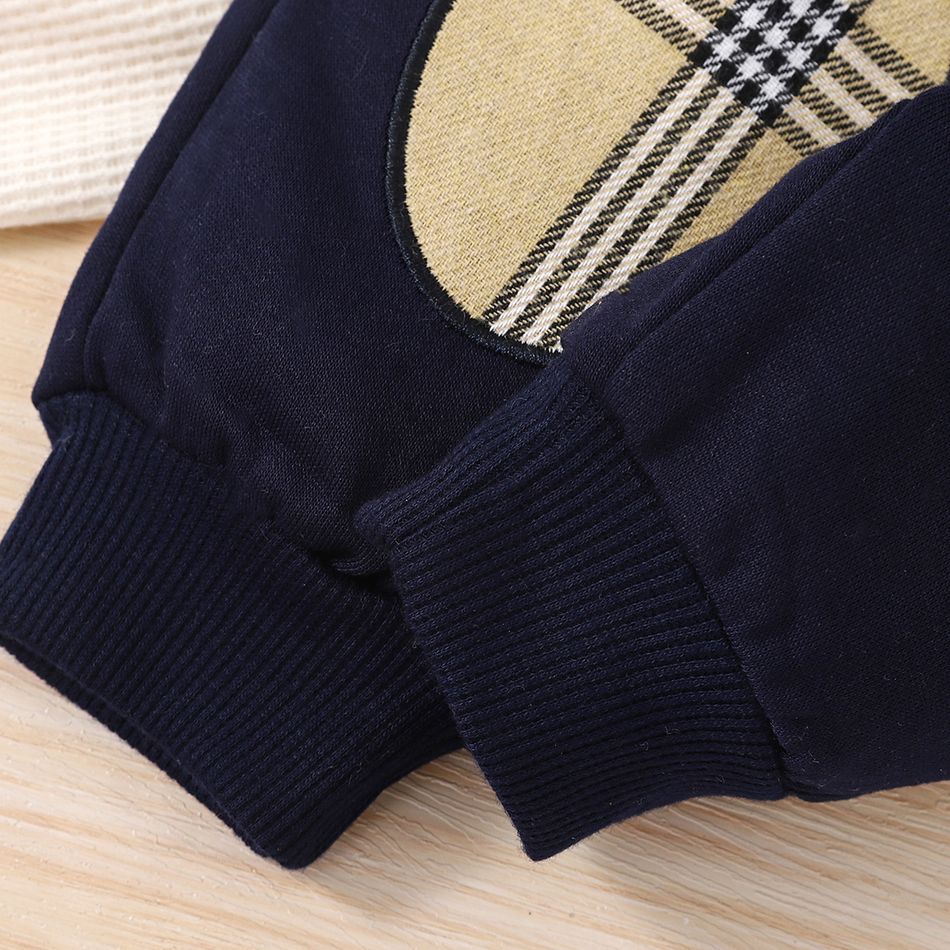 2pcs Baby Boy Letter Embroidered Spliced Plaid Long-sleeve Sweatshirt and Patch Detail Sweatpants Set Tibetanblue big image 7
