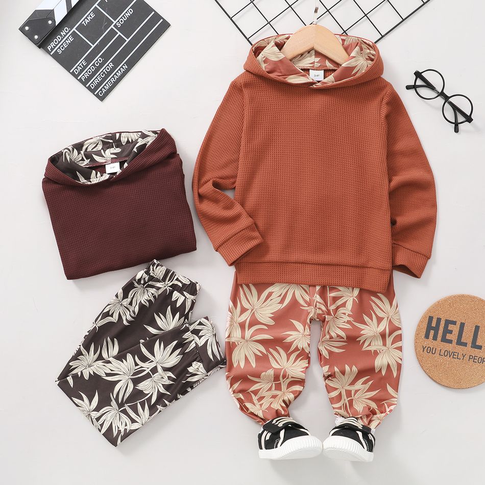 2-piece Toddler Boy/Girl Leaf Print Hoodie Sweatshirt and Pants Set Brown big image 7