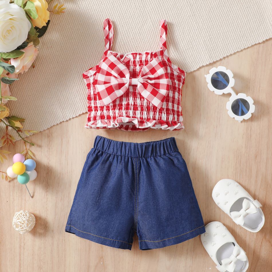 2pcs Baby Girl 95% Cotton Shorts and Gingham Bow Front Shirred Cami Top Set Red big image 2
