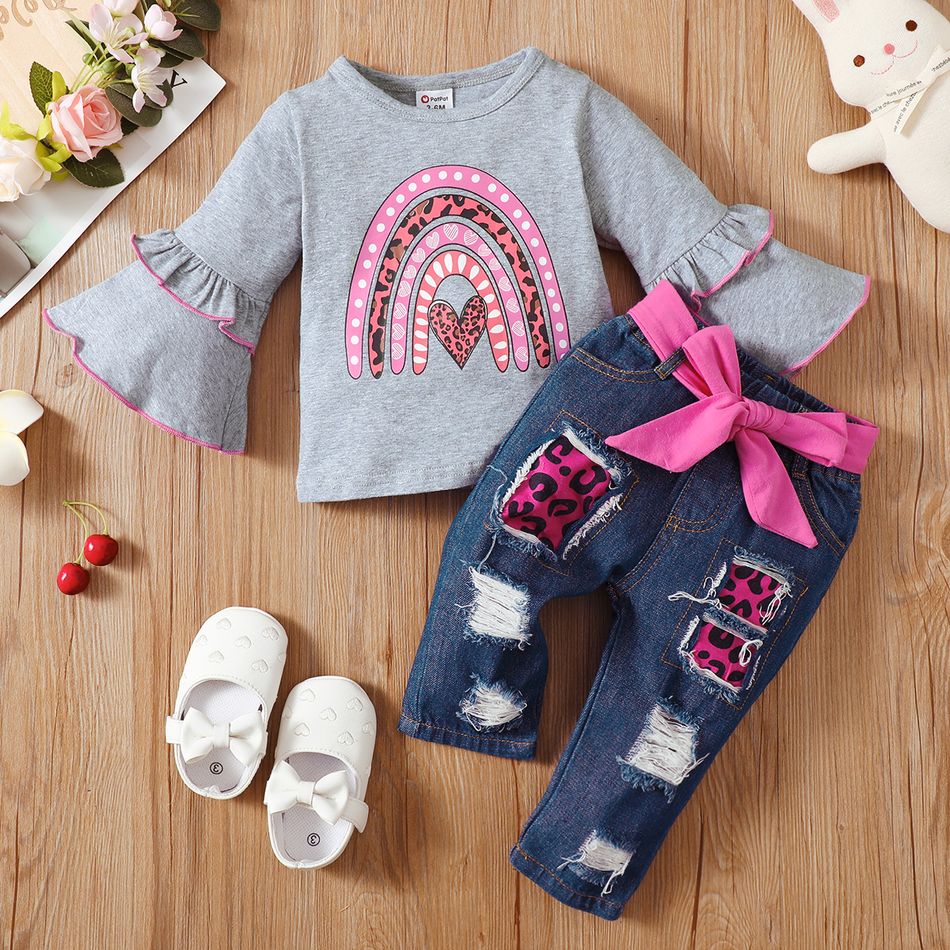 2pcs Baby Girl 95% Cotton Bell-sleeve Rainbow Print Top and Belted Ripped Jeans Set Grey big image 3