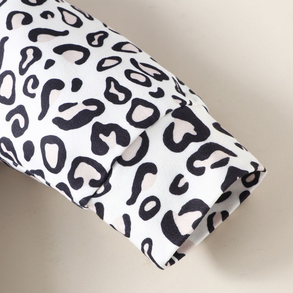 2-piece Toddler Girl Leopard Print Flutter Long-sleeve Top and Heart Pattern Pants Set Black big image 5