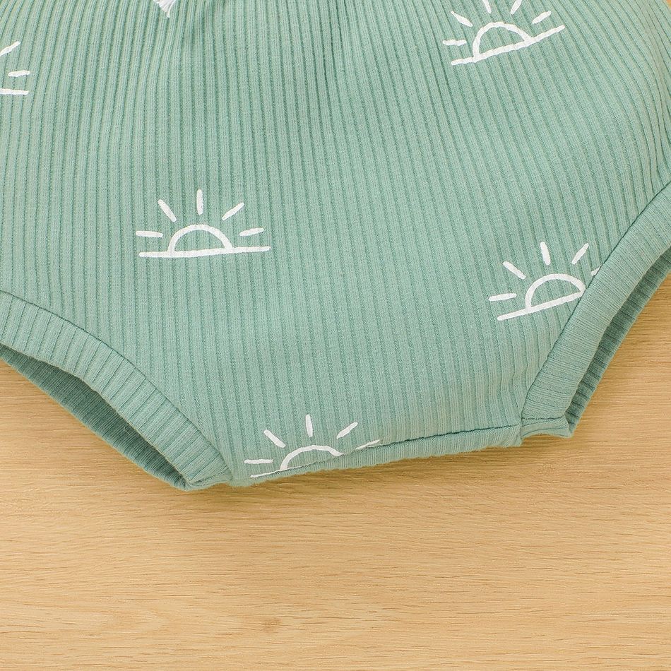 2pcs Baby Boy/Girl 95% Cotton Ribbed Short-sleeve All Over Sun Print Top and Shorts Set Green big image 7