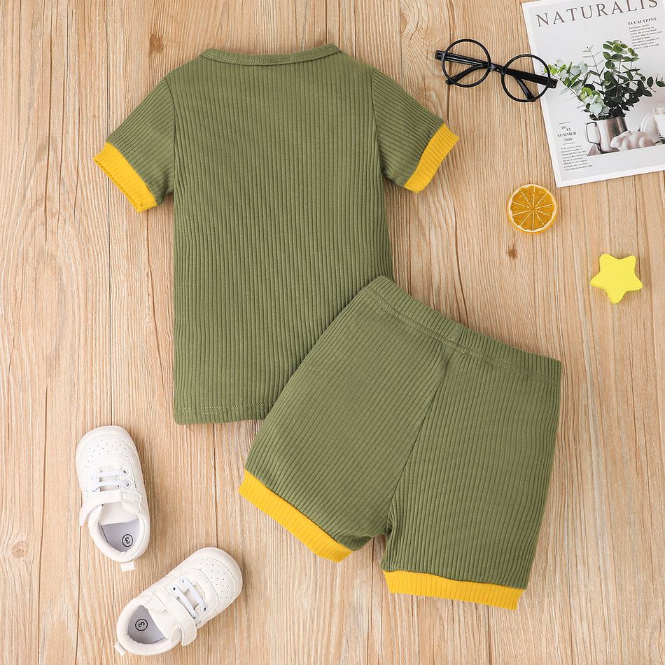 2pcs Toddler Boy Basic Button Design Ribbed Tee and Shorts Set Green big image 3
