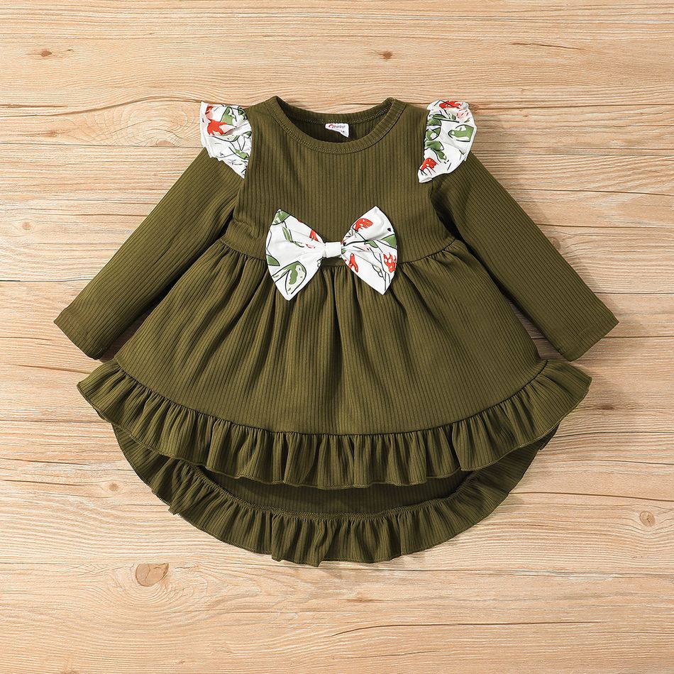 2pcs Toddler Girl Bowknot Design Ruffled High Low Long-sleeve Tee and Floral Print Leggings Set Green big image 2