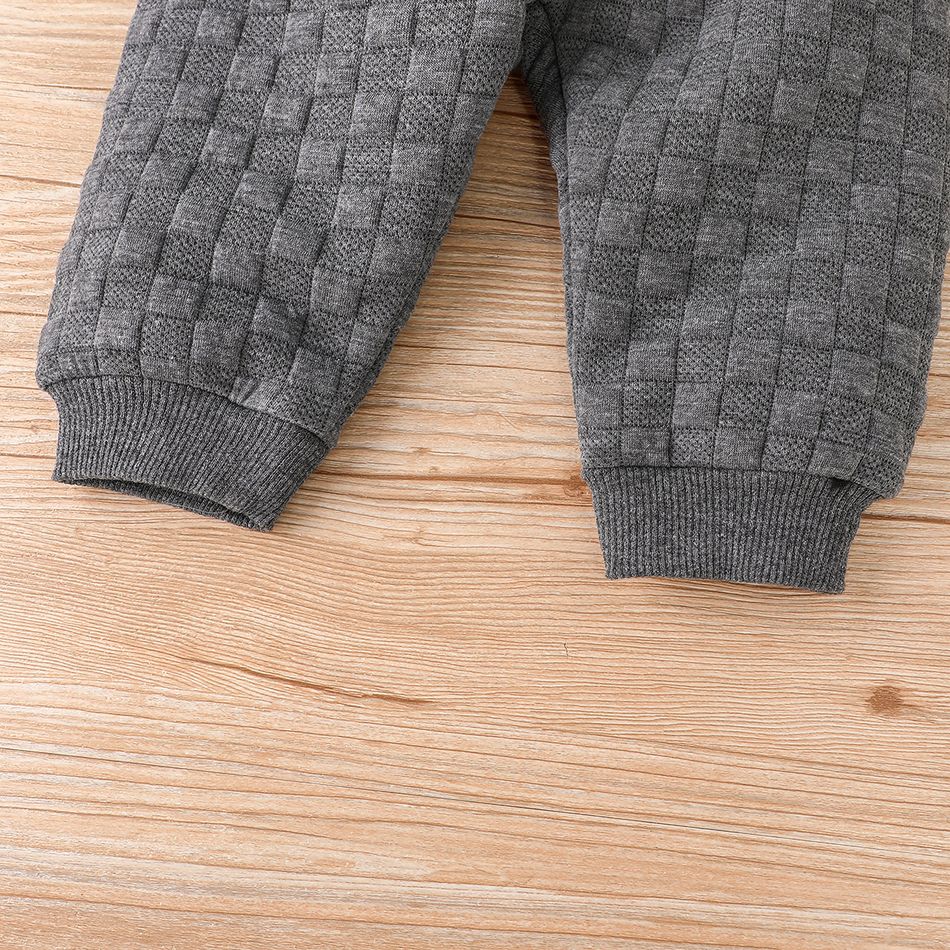 2pcs Baby Boy Dark Grey Textured Long-sleeve Sweatshirt and Sweatpants Set Dark Grey