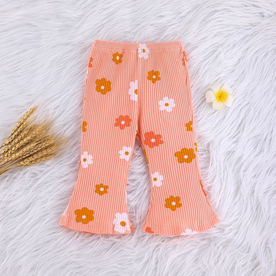 3pcs Baby Girl 95% Cotton Long-sleeve Allover Floral Print Rib Knit Ruffle Trim Romper and Flared Pants with Headband Set Pink big image 6