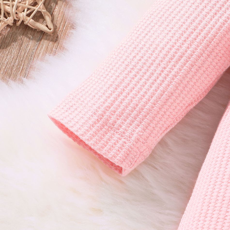 2pcs Baby Girl Pink Waffle Ruffle Trim Bow Front Long-sleeve Jumpsuit with Headband Set Pink big image 5