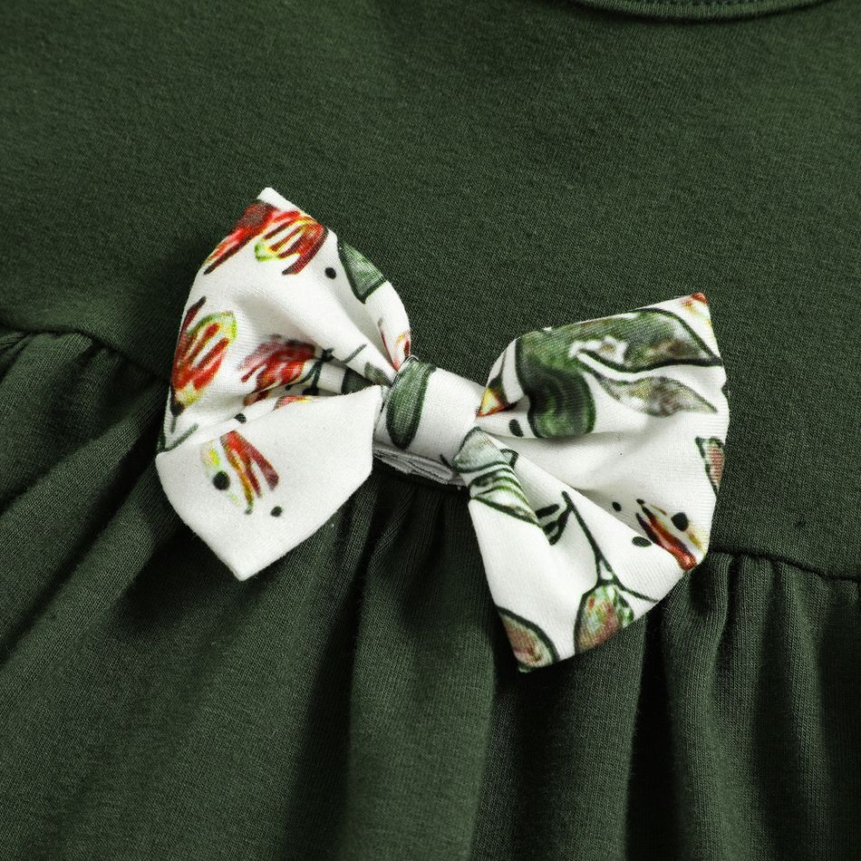 2pcs Baby 95% Cotton Ruffle Long-sleeve Bowknot Top and All Over Leaves Print Trousers Set Dark Green big image 3