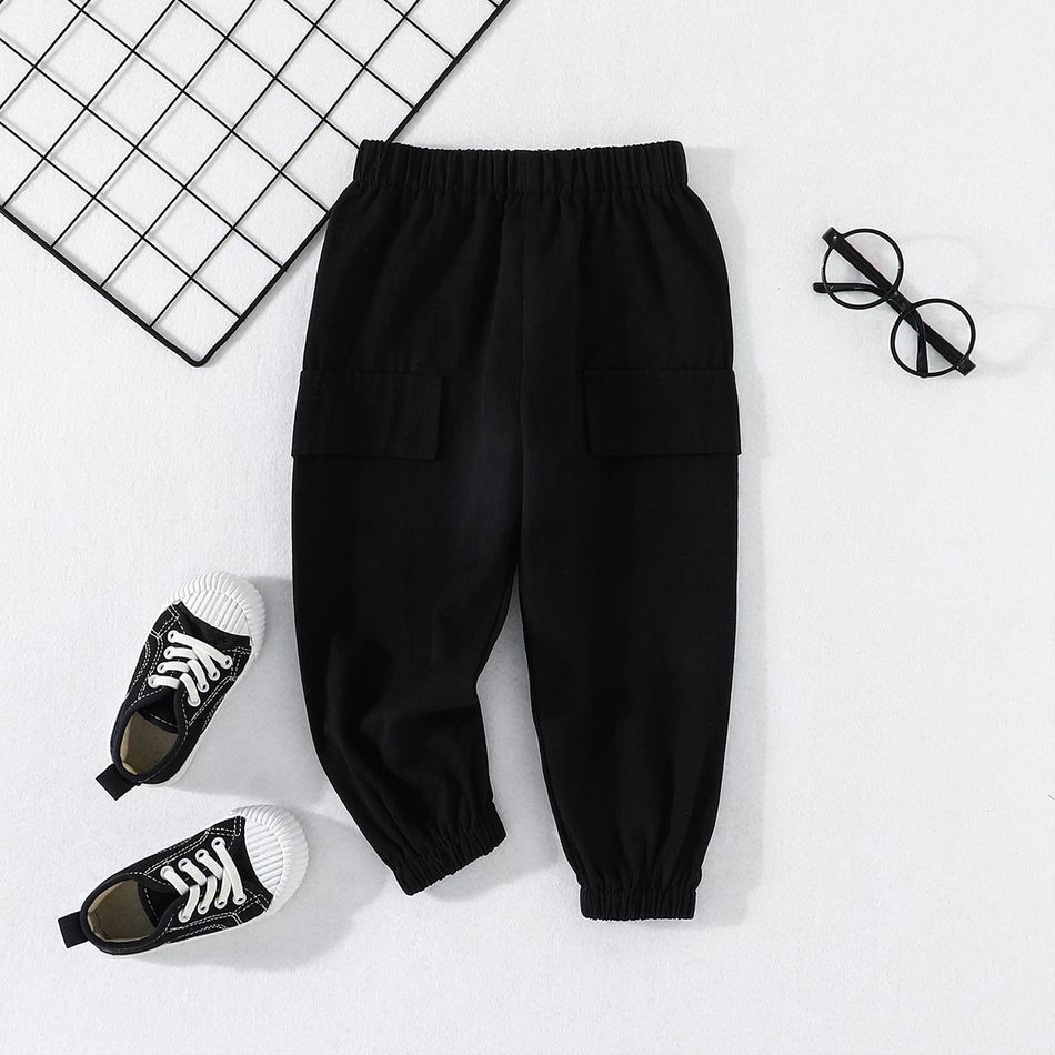 2pcs Toddler Boy Trendy Allover Print Sweatshirt and Pocket Design Cargo Pants Set Black big image 8