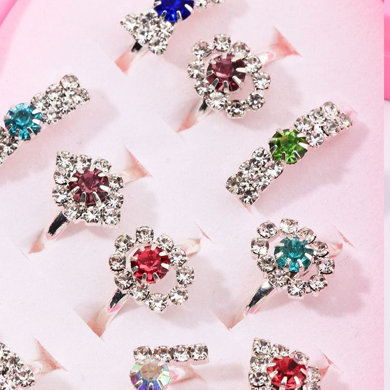 Conjuntos de 12 anéis de pedras preciosas de strass anéis de joias infantis com vitrine em formato de coração para meninas (padrão aleatório) Multicolorido big image 4