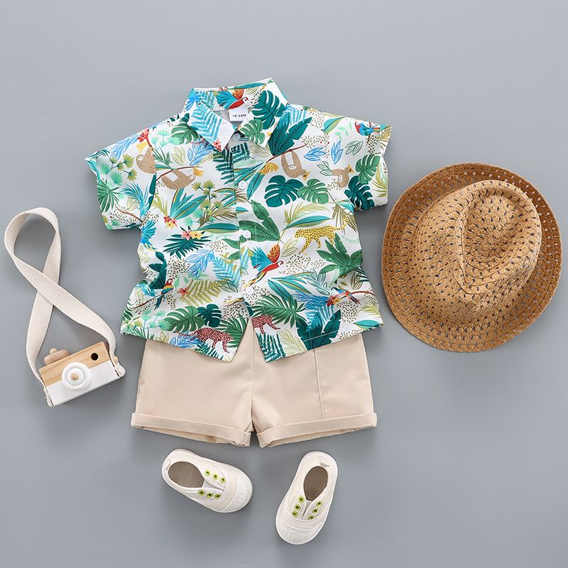 3pcs Toddler Boy Vacation Straw Hat and Animal Floral Print & Shorts Set Green big image 2