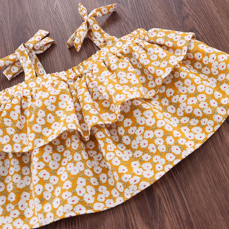 2pcs Toddler Girl Floral Print Bowknot Design Layered Camisole and Shorts Set Yellow big image 3