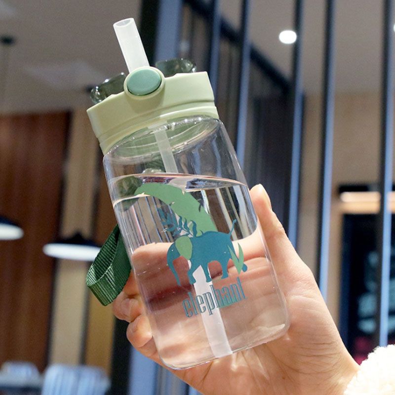 كوب ماء من القش 520 مللي زجاجة مياه ذات سعة كبيرة مع مقياس زجاجة رياضية بلاستيكية للكبار كوب محمول في الهواء الطلق اخضر فاتح big image 2