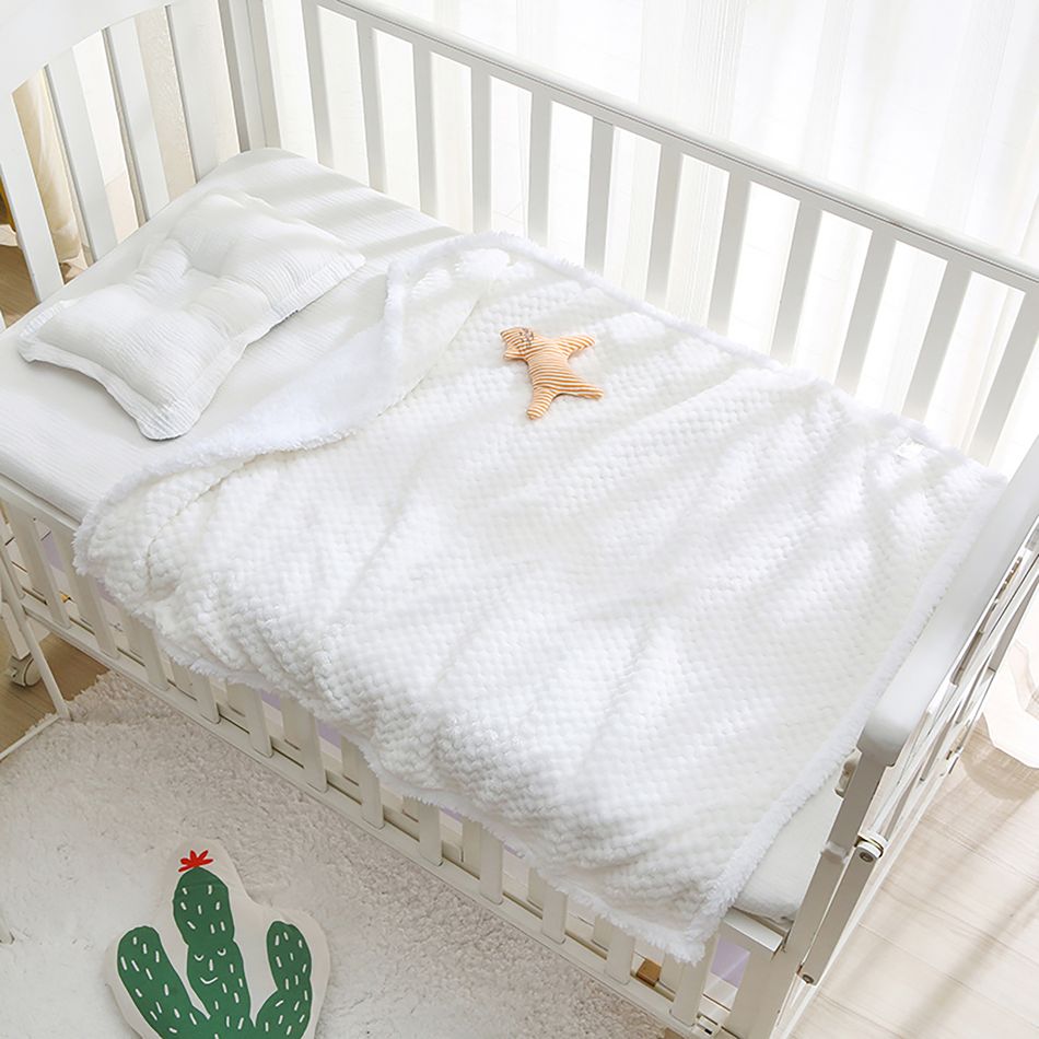 Fuzzy Blanket Super Soft Cozy Thick Newborn Infant Receiving Blanket Toddlers Nap Blanket White big image 2