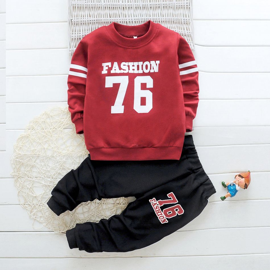 2pcs Letter and Number Print Color Block Long-sleeve Red Tee Top and Black Pants Toddler Set Black