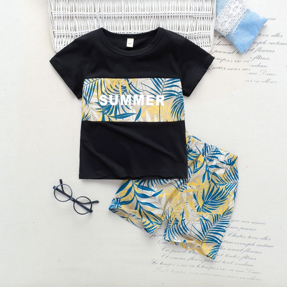 2pcs Toddler Boy Letter Floral Print Tee and Shorts Set Black
