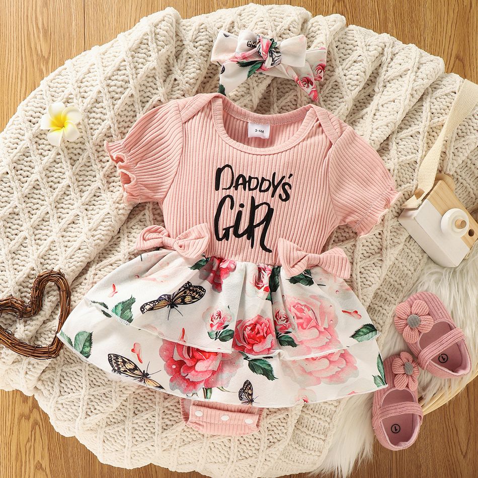 2pcs Baby Girl 95% Cotton Ribbed Puff-sleeve Letter Print Splicing Floral Print Layered Romper with Headband Set Pink