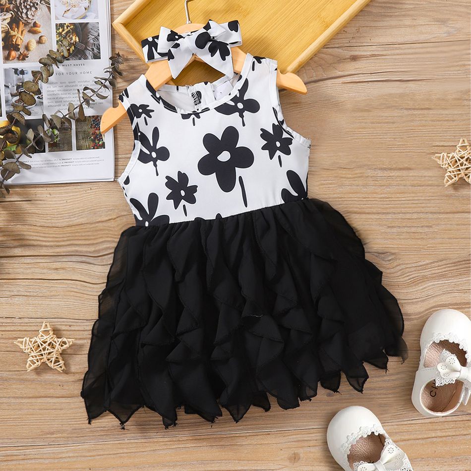 2-teiliges Baby-Mädchen, ärmelloses, gespleißtes, geschichtetes Partykleid mit Blumendruck und Stirnband-Set weiß