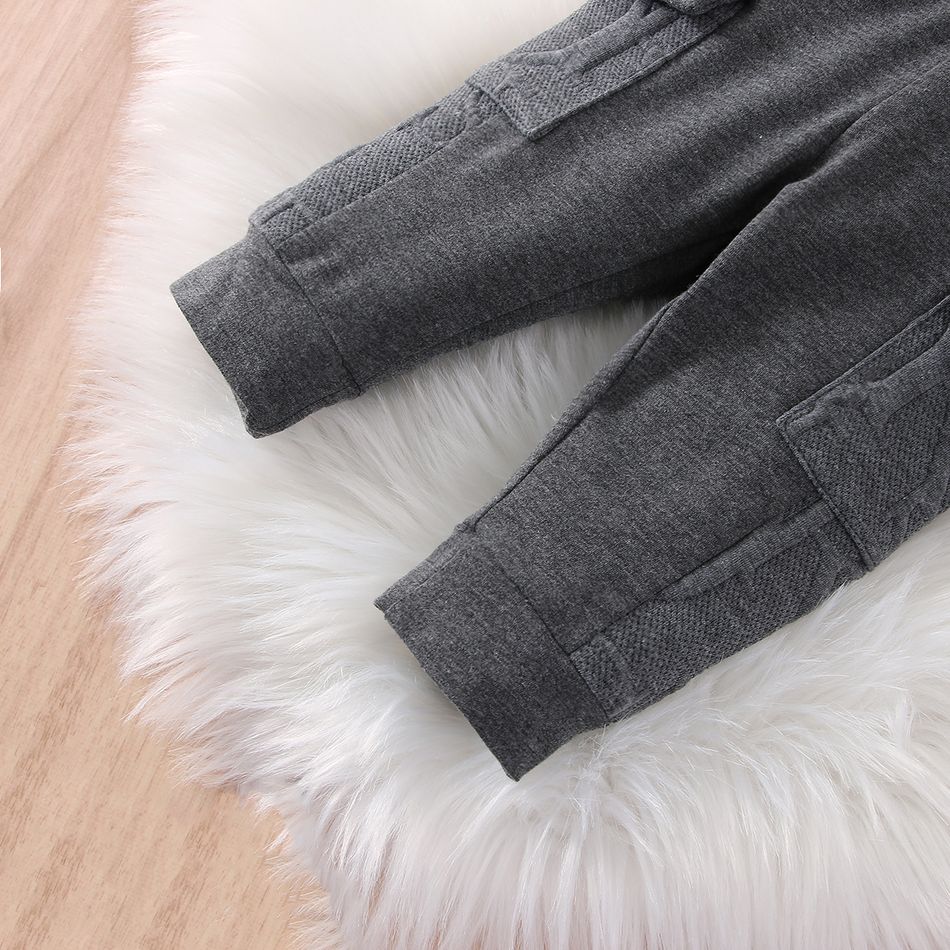 2pcs Baby Boy Dark Grey Textured Spliced Long-sleeve Sweatshirt and Sweatpants Set Dark Grey big image 6