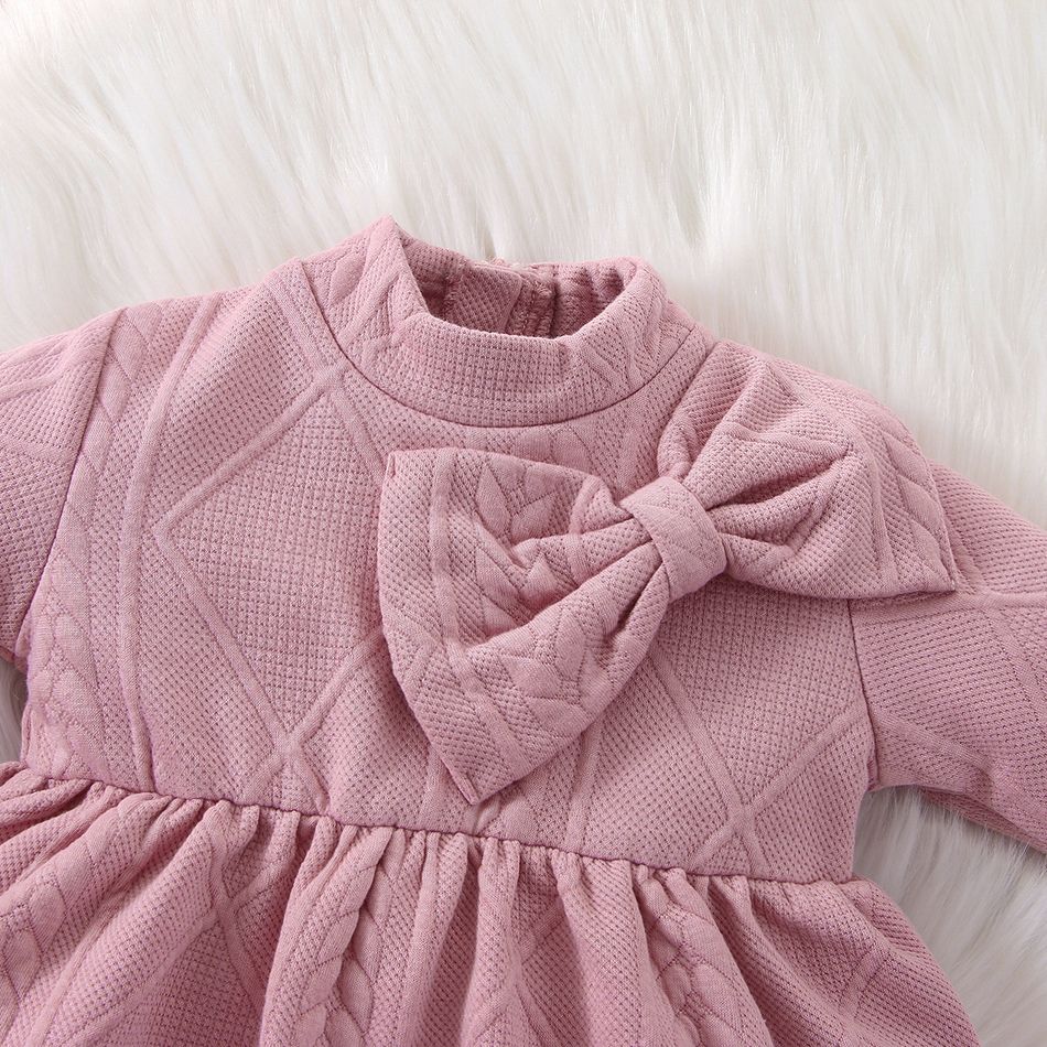 2pcs Baby Girl Solid Textured Thickened Long-sleeve Mock Neck Bow Front Dress with Headband Set Pink big image 3