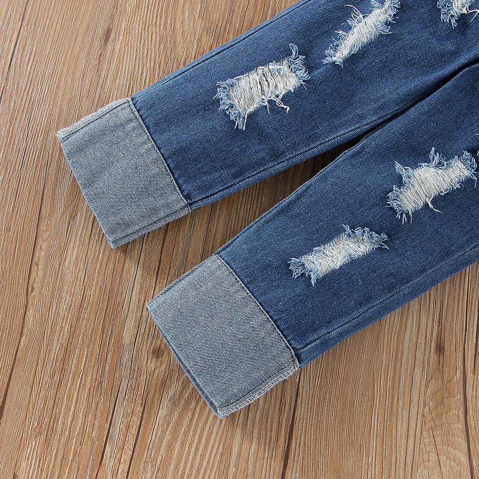 2pcs Toddler Girl Sweet Ripped Denim Jeans and Butterfly Print Hoodie Sweatshirt Set Purple big image 7