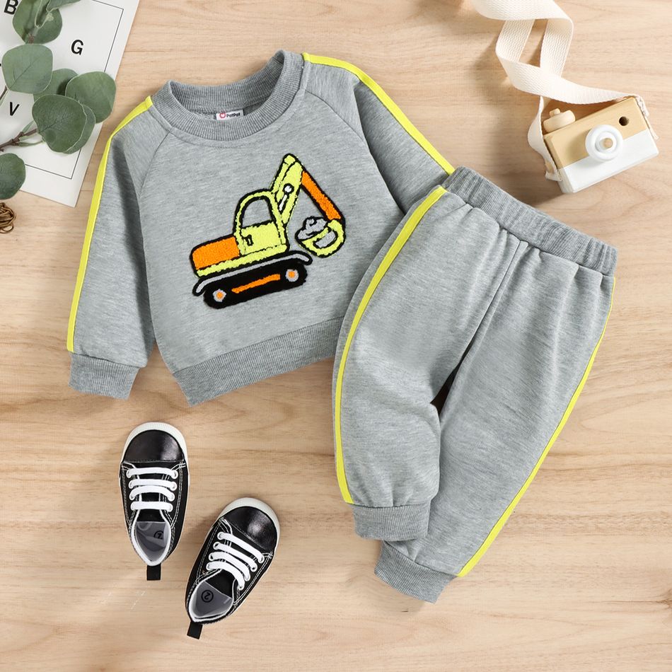2pcs Baby Boy/Girl Construction Vehicle Embroidered Colorblock Long-sleeve Sweatshirt and Sweatpants Set Lightgrey big image 1