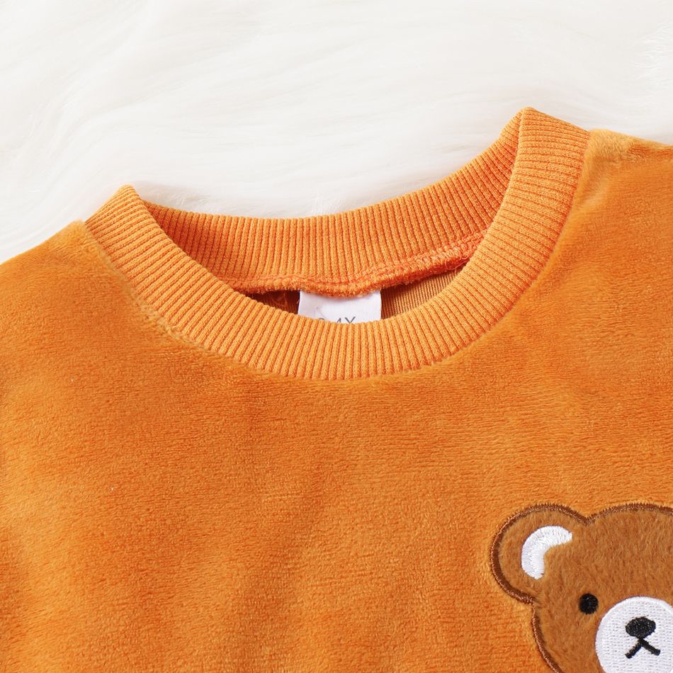 3pcs Toddler Girl Playful Cap & Bear Embroidered Flannel Fleece Sweatshirt and Pants Set Yellow big image 4