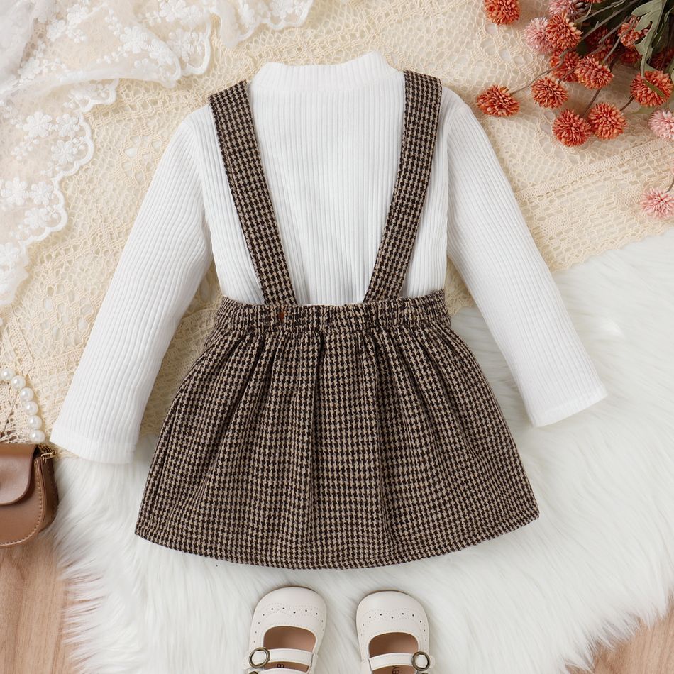 2pcs Toddler Girl Preppy style Mock Neck Ribbed Tee and Houndstooth Suspender Skirt Set White big image 7