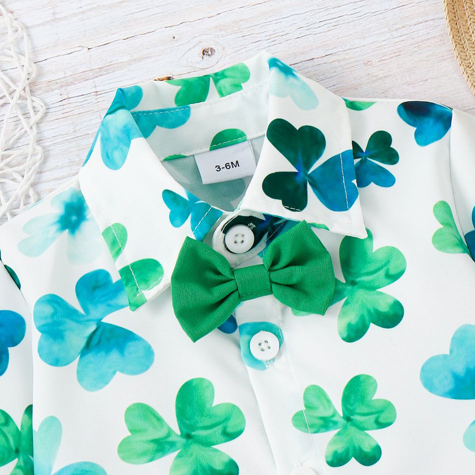 St. Patrick's Day 2pcs Baby Boy Allover Leaf Print Short-sleeve Shirt and Solid Shorts Set Green big image 4