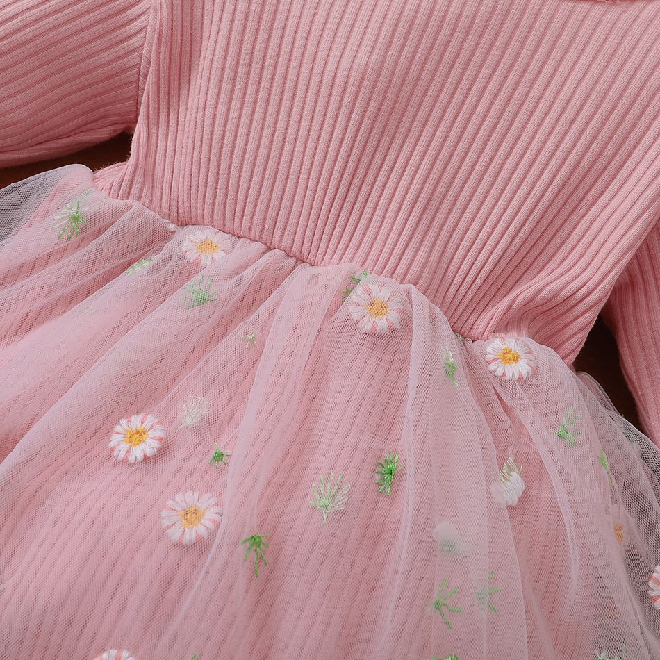 2pcs Baby Floral Embroidered Mesh Splicing Long-sleeve Ribbed Romper Dress Set Pink big image 5
