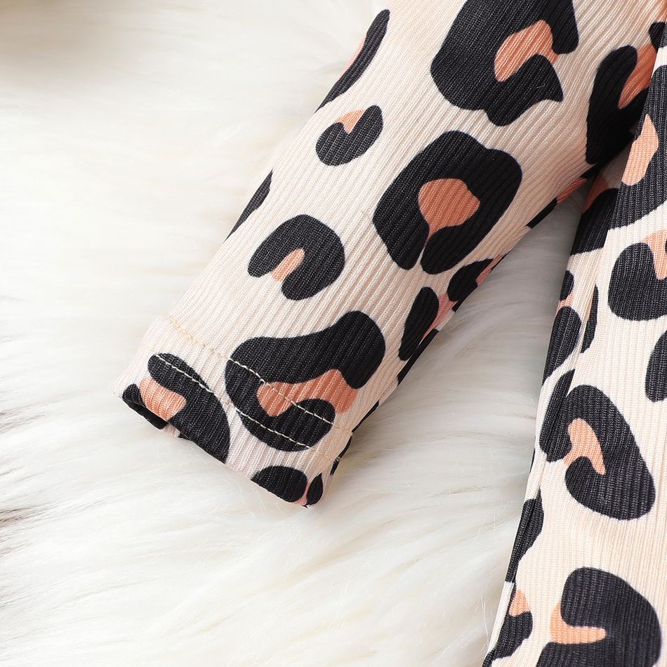 2pcs Baby Girl 100% Cotton Denim Overall Dress and Leopard Print Ruffle Long-sleeve Romper Set Black big image 7
