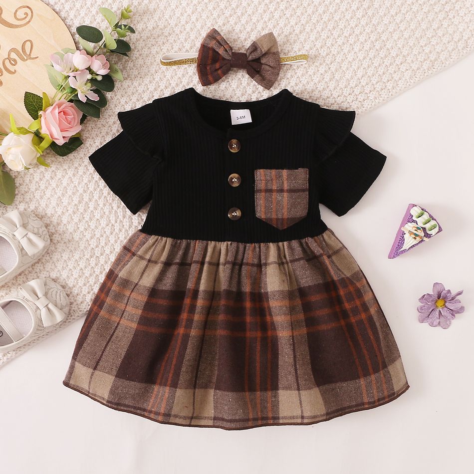 2pcs Baby Girl 95% Cotton Ribbed Ruffle Short-sleeve Splicing Plaid Button Up Dress with Headband Set Black