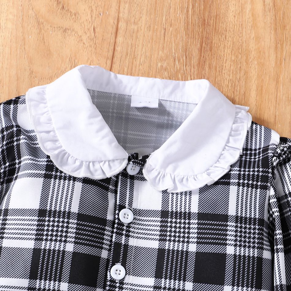 2pcs Toddler Girl Plaid  Doll Collar Button Design Long-sleeve Blouse and Belted Shorts Set Black/White big image 3