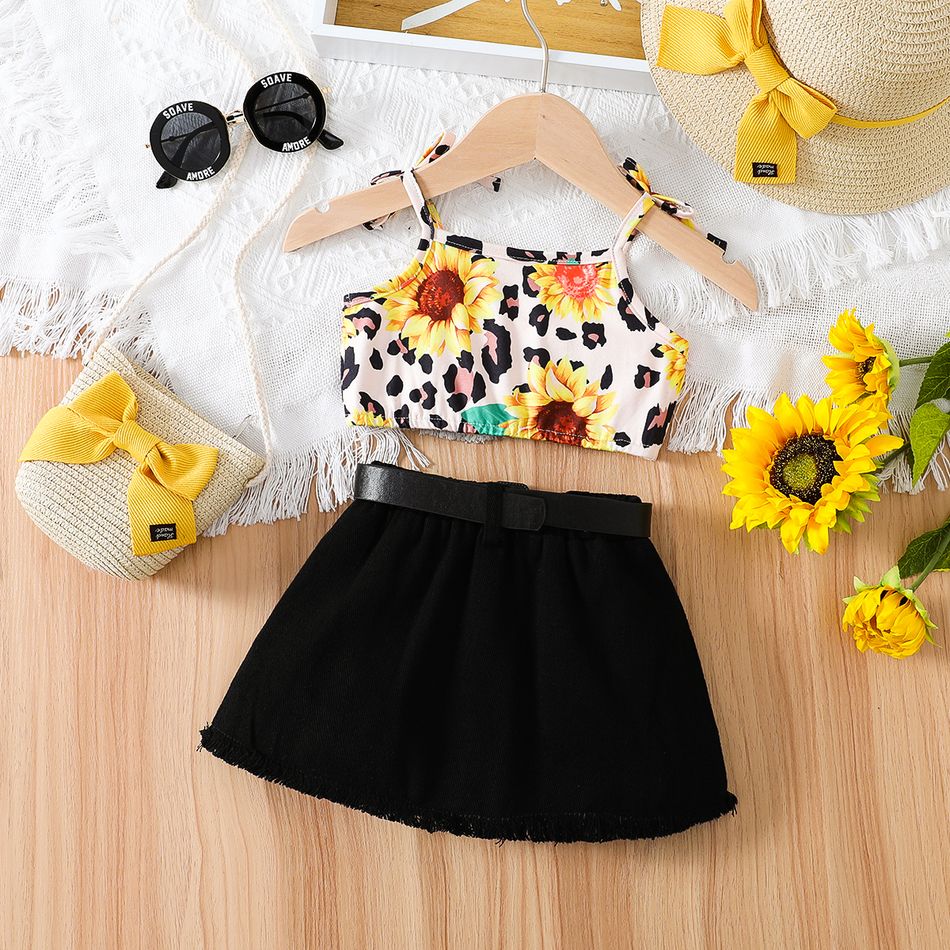 2pcs Baby Girl 100% Cotton Belted Button Front Denim Skirt and Allover Leopard & Sunflower Print Cami Top Set Black big image 2