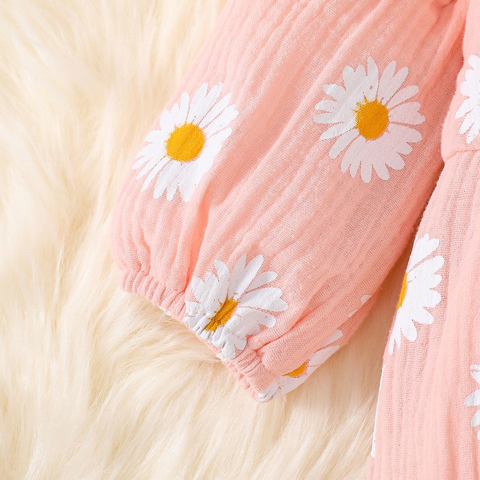 100% Cotton Crepe 2pcs Baby Girl Allover Daisy Floral Print One Shoulder Ruffle Trim Long-sleeve Jumpsuit with Headband Set Pink big image 4