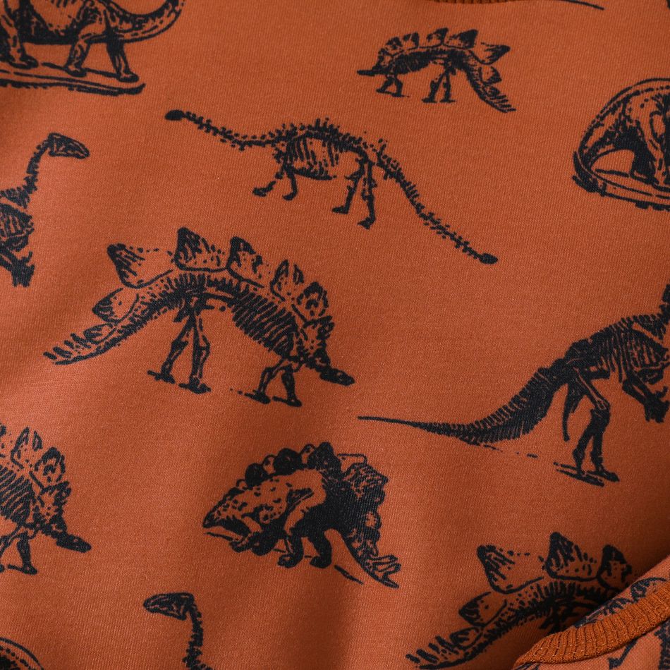 2pcs Baby Boy Allover Dinosaur Print Long-sleeve Sweatshirt and Sweatpants Set Brown big image 3