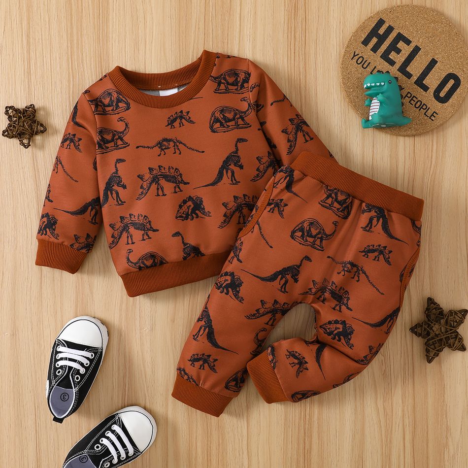 2pcs Baby Boy Allover Dinosaur Print Long-sleeve Sweatshirt and Sweatpants Set Brown