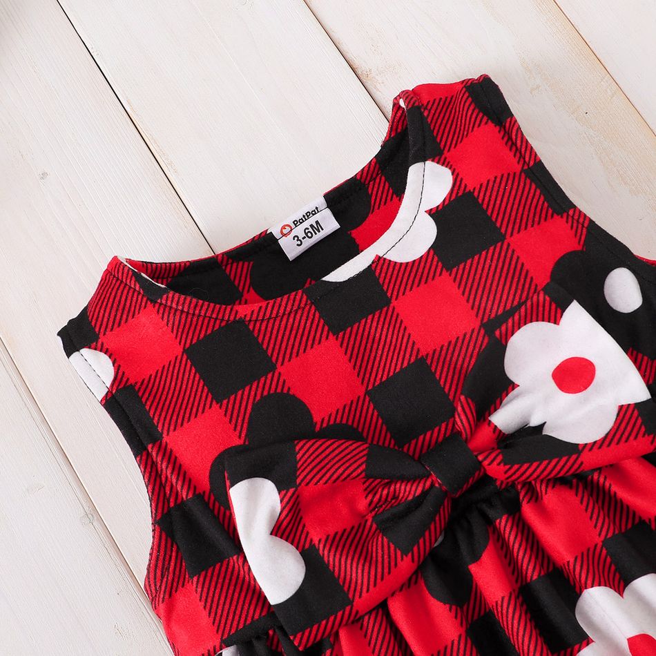 2pcs Baby Girl Solid Velvet Mock Neck Long-sleeve Top and Allover Floral Print Plaid Tank Dress Set redblack big image 8
