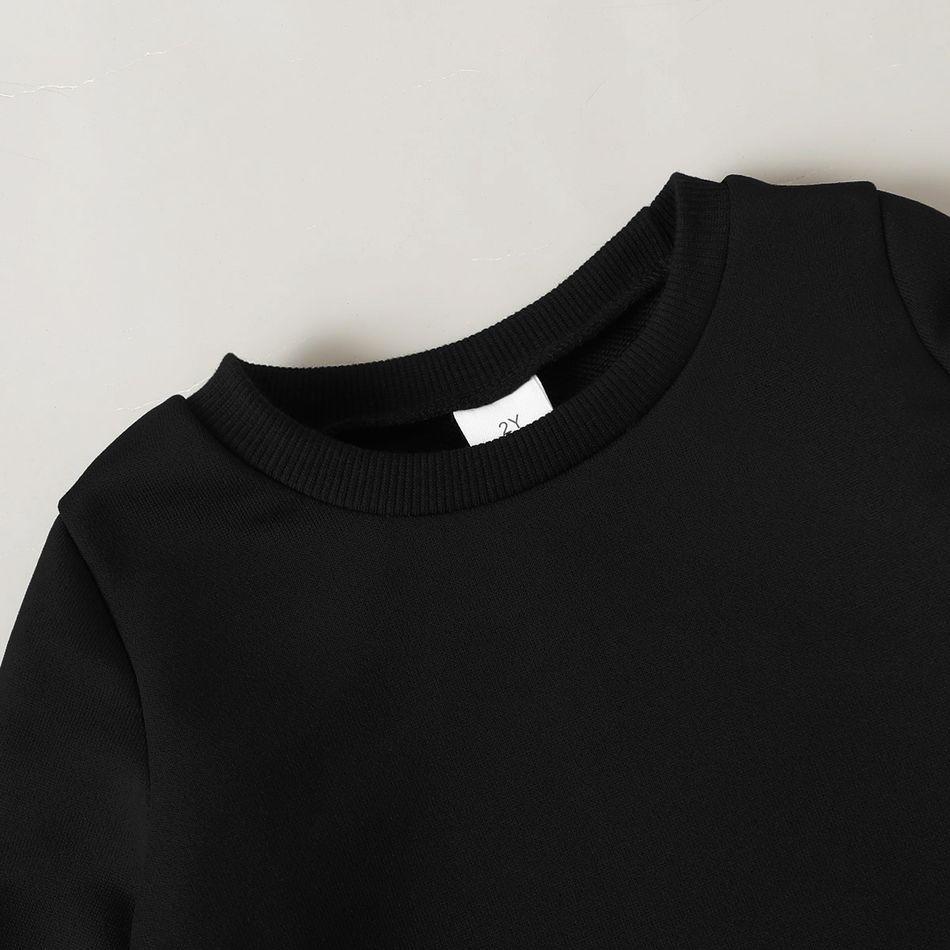2pcs Toddler Boy Trendy Black Sweatshirt and Camouflage Print Corduroy Overalls Set Black big image 6
