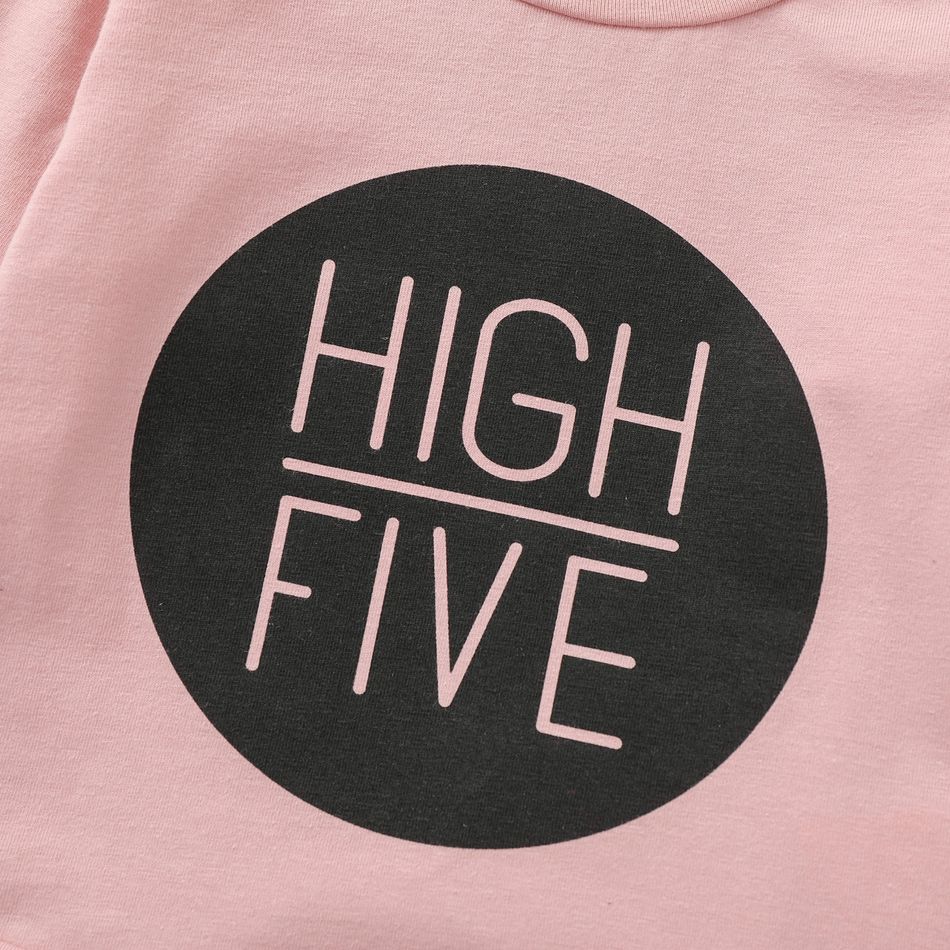 2pcs Baby Boy/Girl 95% Cotton Long-sleeve Letter Print Sweatshirt and Pants Set Light Pink big image 3